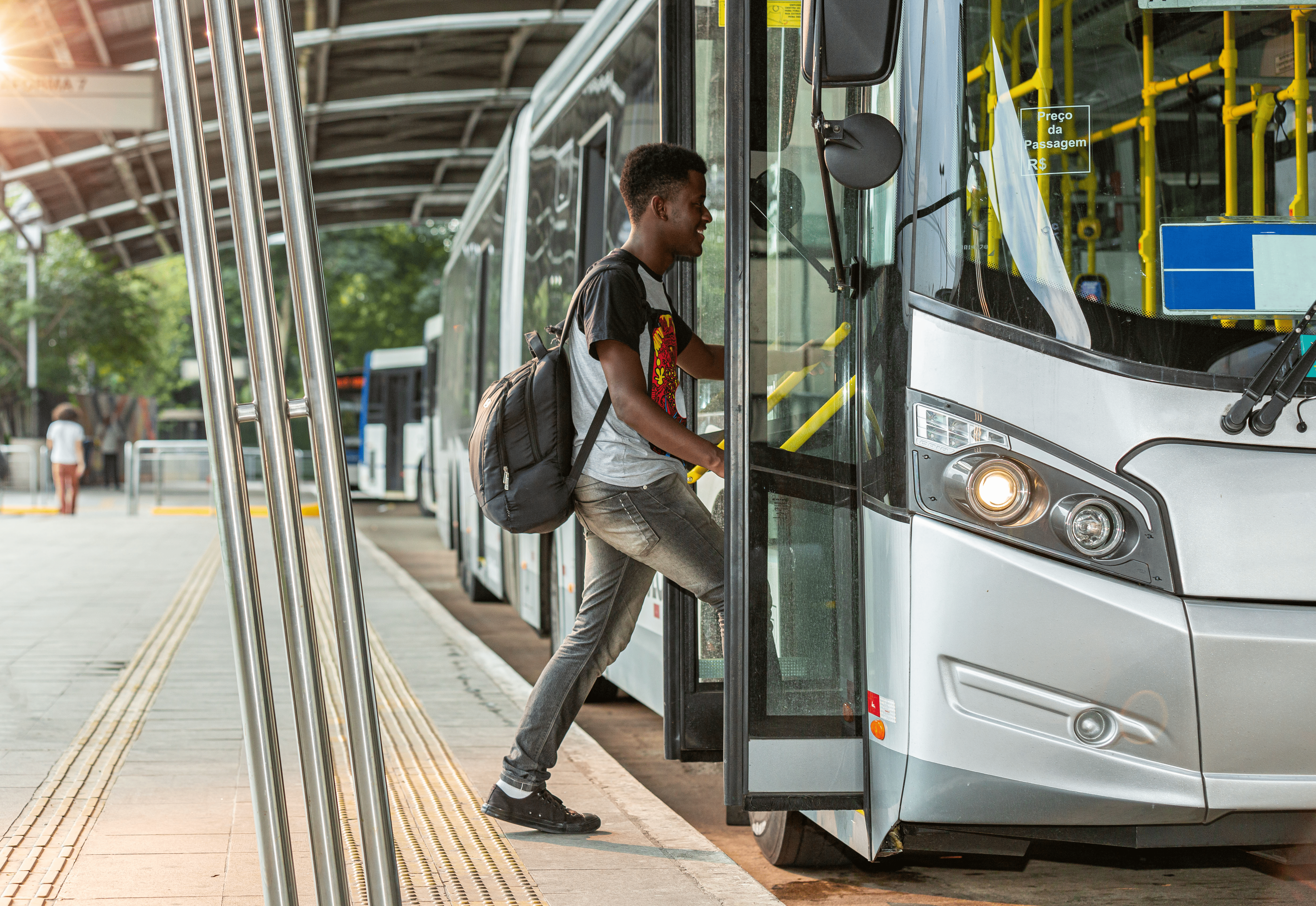 Scheduled shuttle service 1 - Group transport in Togo